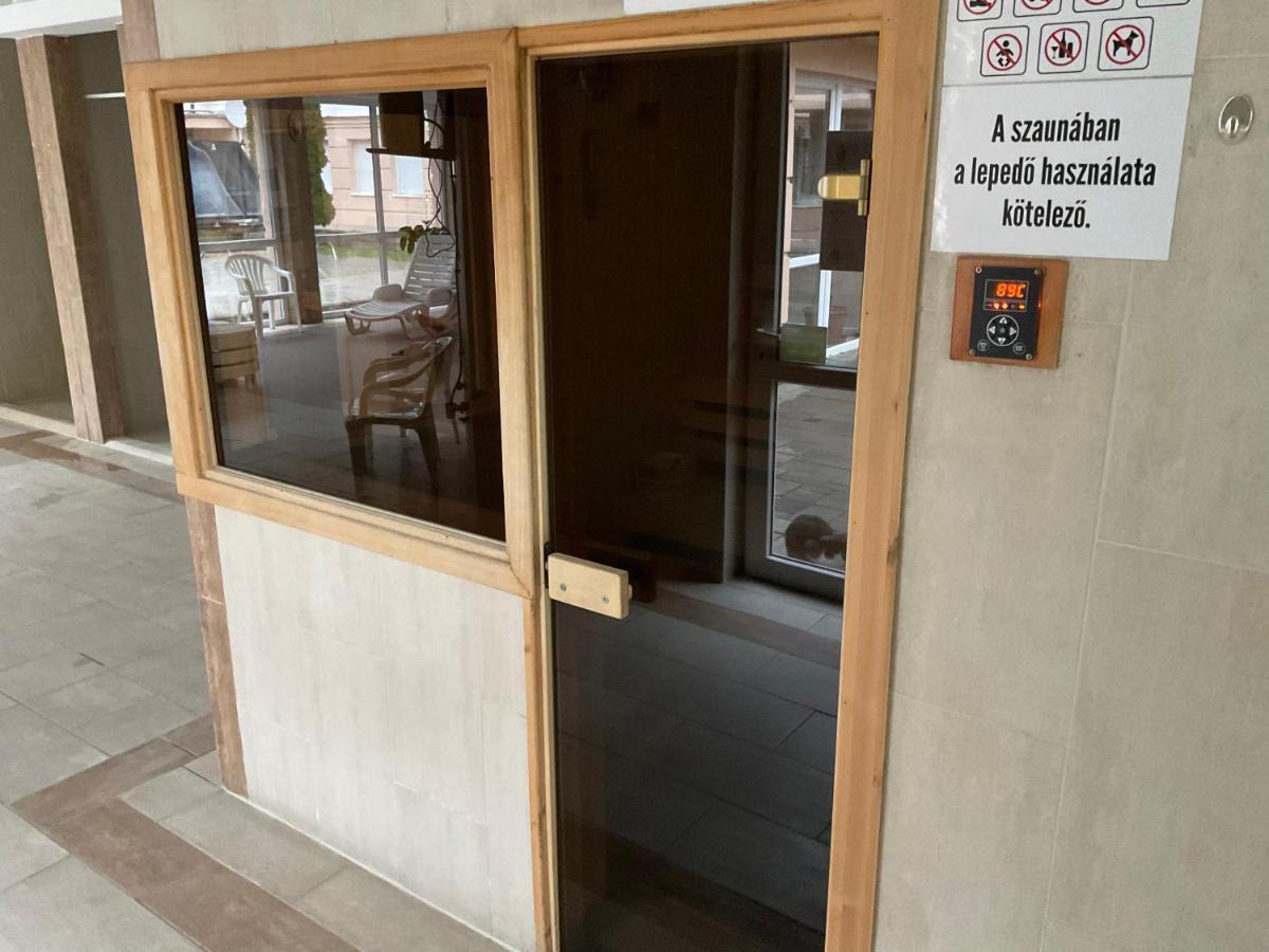 Sport Apartman Hajdúszoboszló Extérieur photo